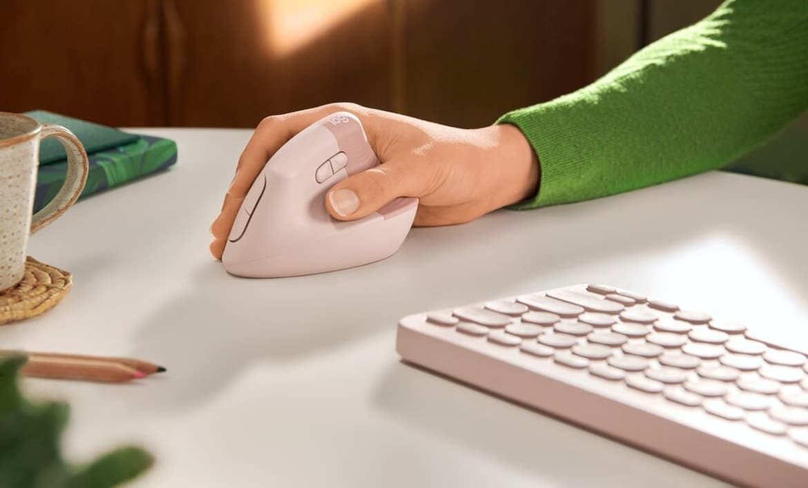 Logitech Lift Vertical Ergonomic Mouse