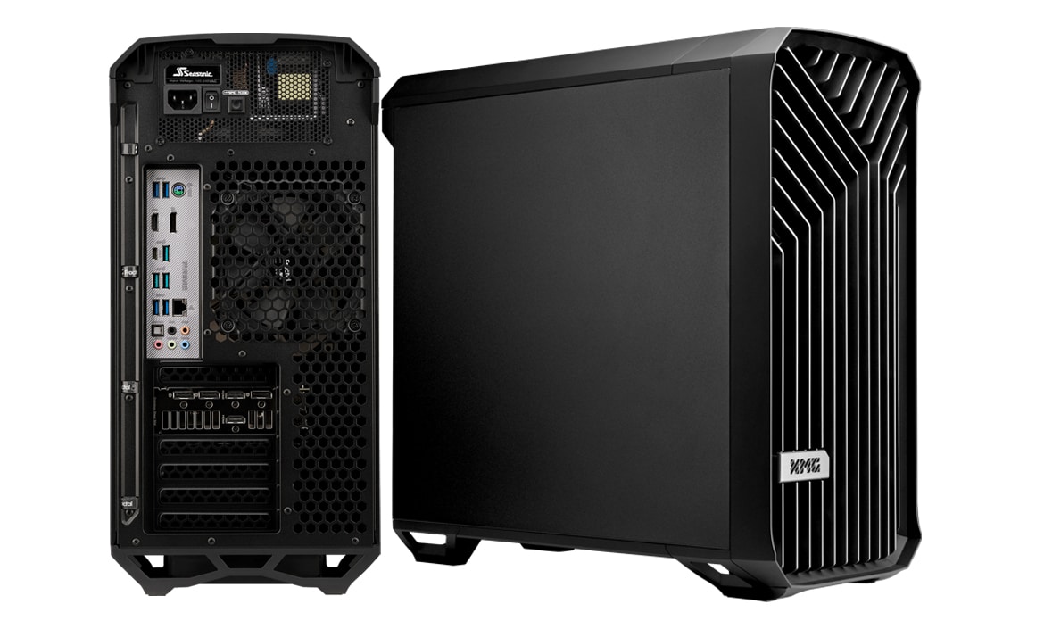 XMG Studio Desktop-PC