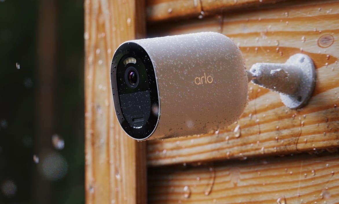Arlo Go 2