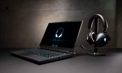Alienware m17 R5