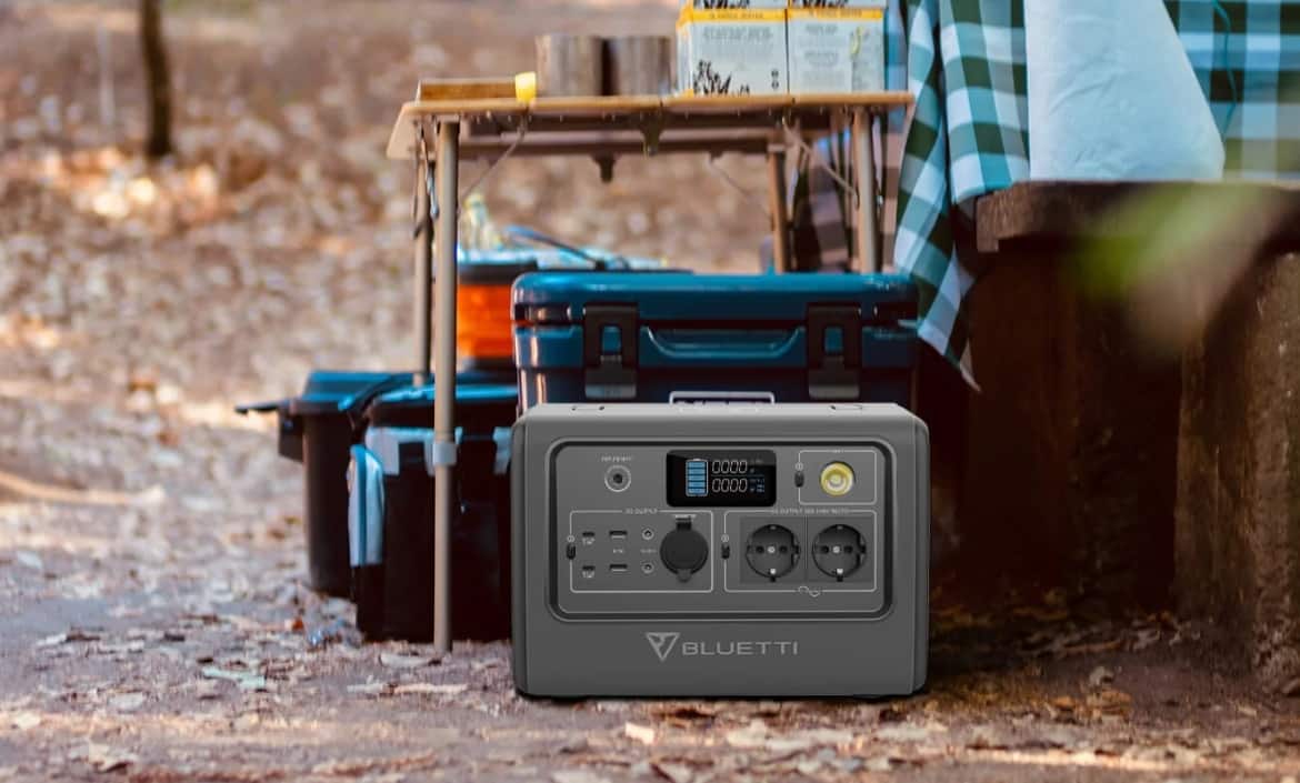 Bluetti EB70