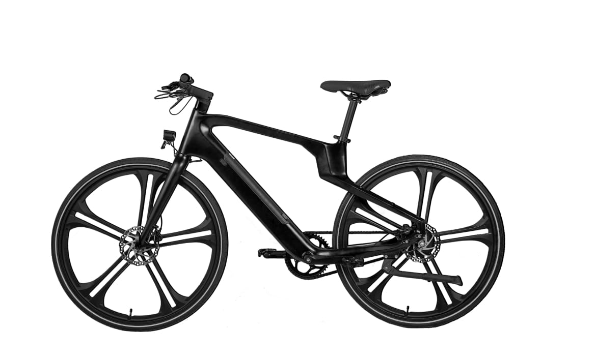 IO Emobility Blade One