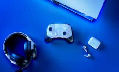 Razer Wolverine V2 Pro