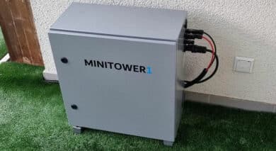 Soleis Minitower Stromspeicher für Balkonkraftwerke