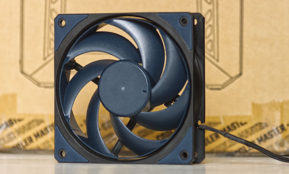 Cooler Master Mobius 120 Test