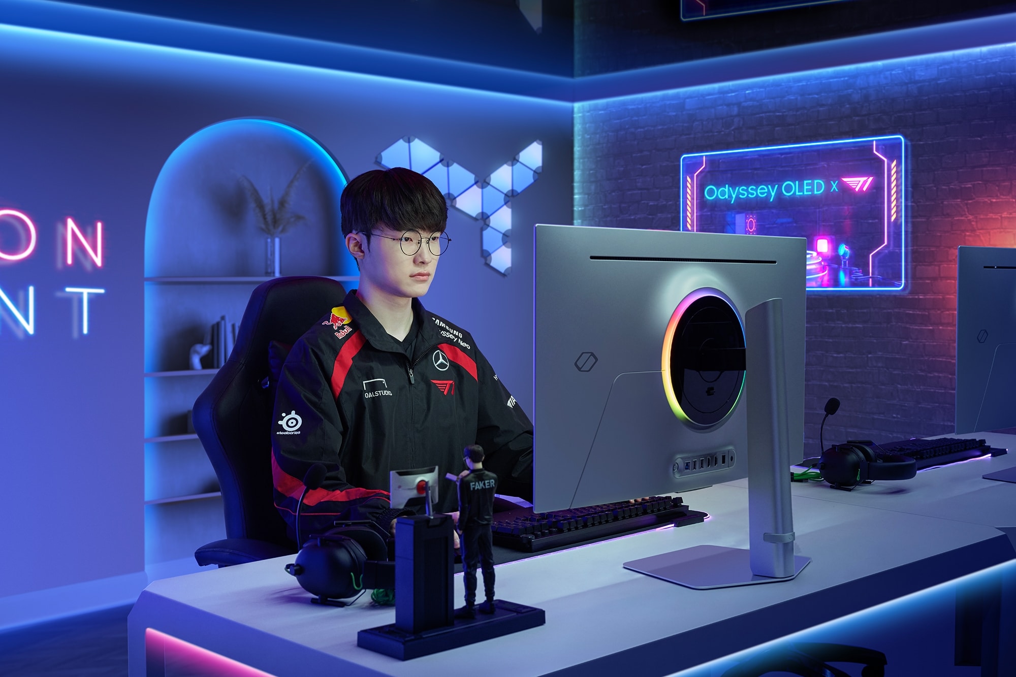 Samsung Odyssey OLED G8 (2024)