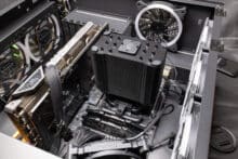 The heat sink of the Dark Rock 5 with the mesh cover removed