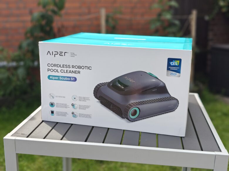 Front view of the packaging