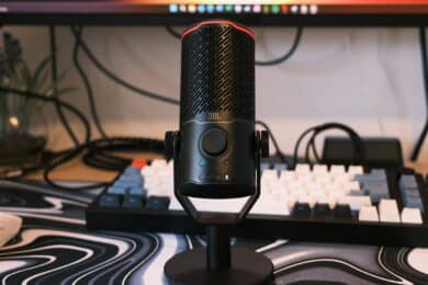 JBL Quantum Stream Studio