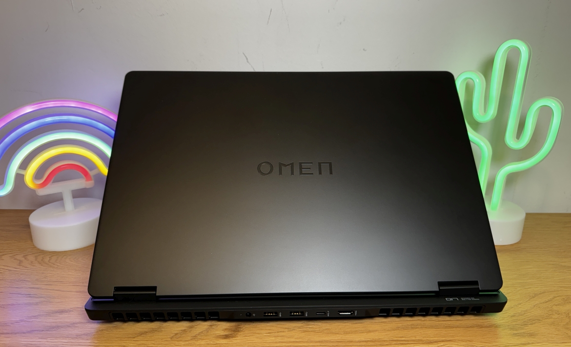 HP Omen 17 (2024) in the test