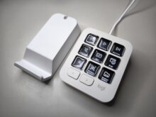 The MX Creative keypad with mounting bracket.