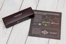 Accessory box and assembly instructions