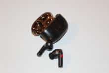 Aurvana Ace 2 case and handset