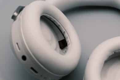 beyerdynamic AVENTHO 300