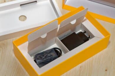 Charging cable and mains adapter in the box