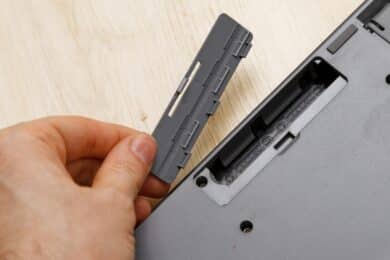 Cherry Stream Desktop Comfort Keyboard battery cover