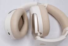 The ear cups of the W830NB are slightly angled