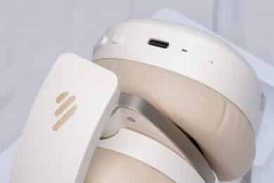 The underside of the right ear cup of the Edifier W830NB with USB port