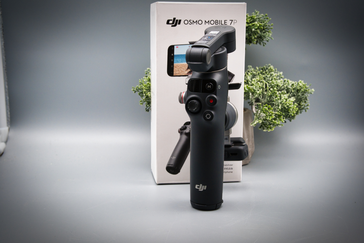 DJI Osmo Mobile 7P test