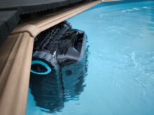 The cleaning extends to the waterline.