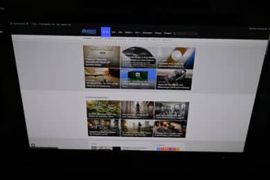 AOC Agon Pro AG326UD