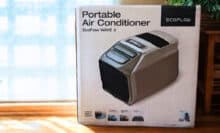 Box of the EcoFlow Wave 3 air conditioner with illustration of the appliance and key technical data