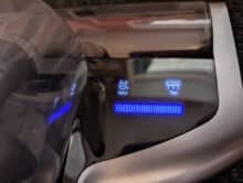 Display of the Jimmy BX7 Pro Max with active tap and ion function