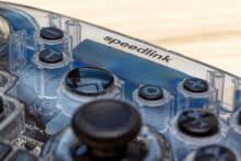 Speedlink logo on a transparent controller