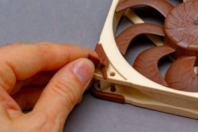 Silicone corner of the Noctua NF-A12x25 G2