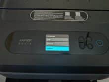 EverFrost 2 language selection menu with German, Chinese and French