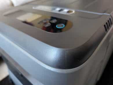 Close-up of a slightly unclean edge on the control panel of the Anker Solix EverFrost