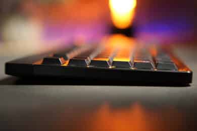 Razer BlackWidow V4 Low-Profile HyperSpeed