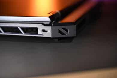 Acer Predator Helios 18 AI