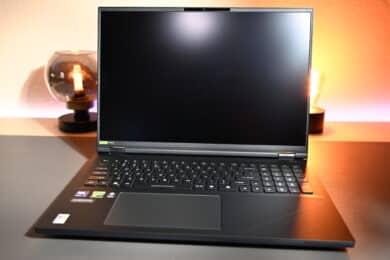 Acer Predator Helios 18 AI