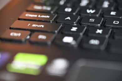 Acer Predator Helios 18 AI